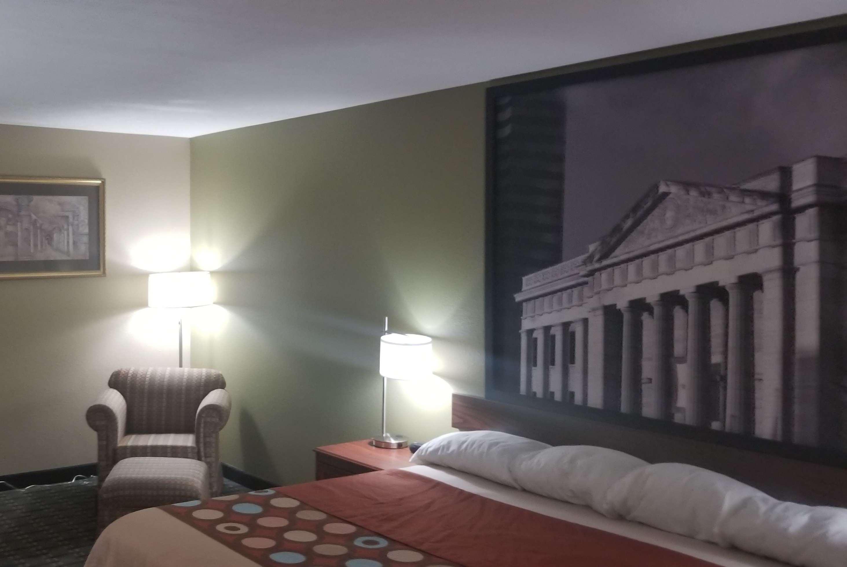 Super 8 By Wyndham Bellefontaine Hotel Ngoại thất bức ảnh