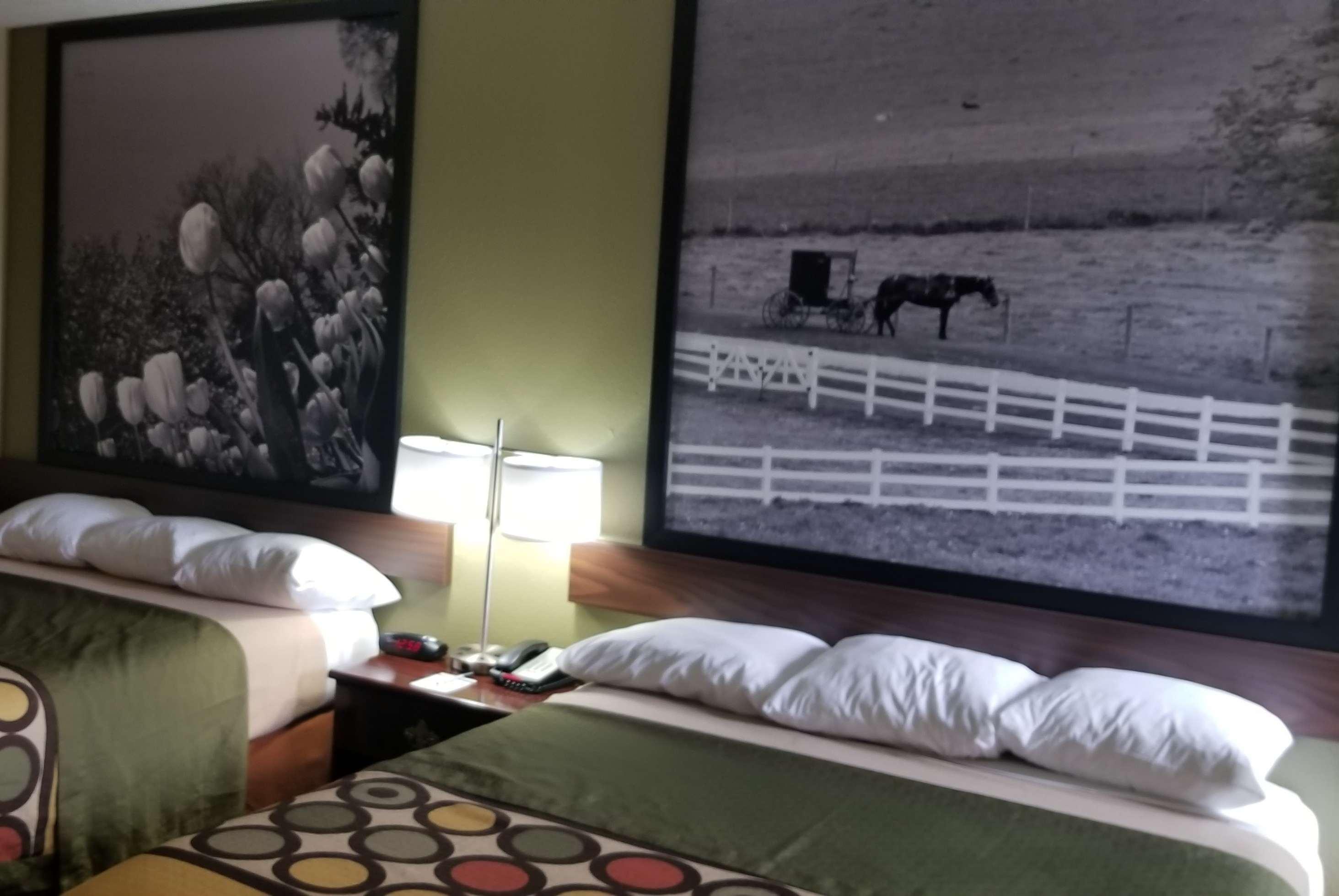 Super 8 By Wyndham Bellefontaine Hotel Ngoại thất bức ảnh