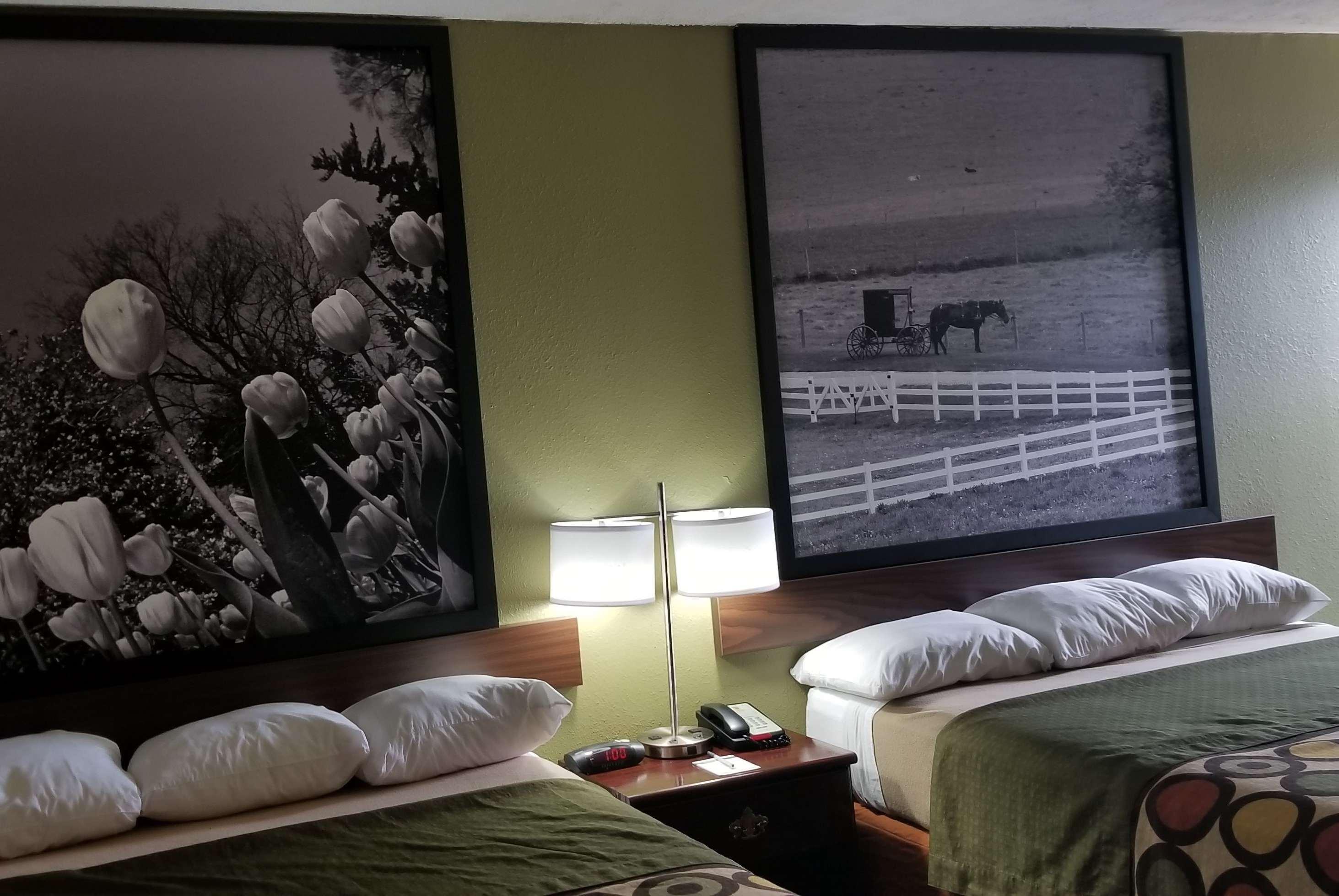 Super 8 By Wyndham Bellefontaine Hotel Ngoại thất bức ảnh